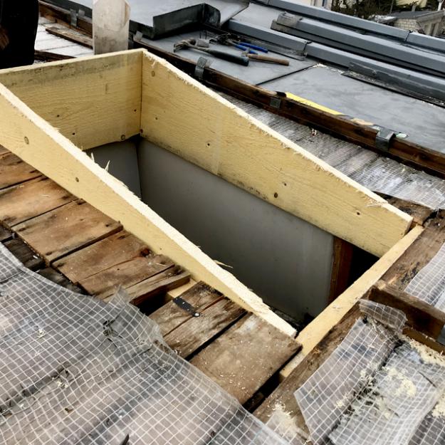 Création Velux toit en zinc